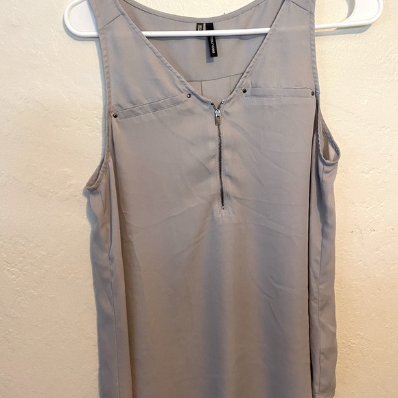 Dressy tank - Picture 1 of 2